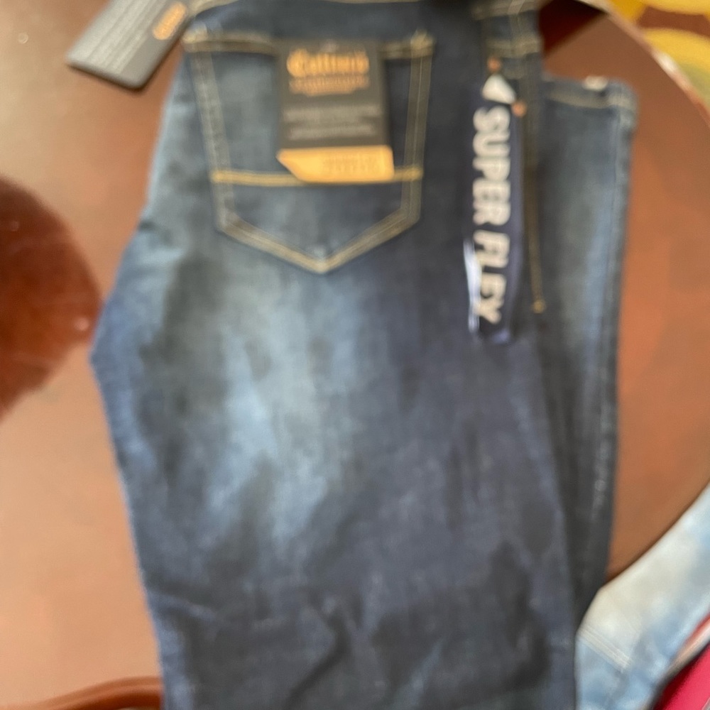 Men jeans size 32/32 color DK BLUE